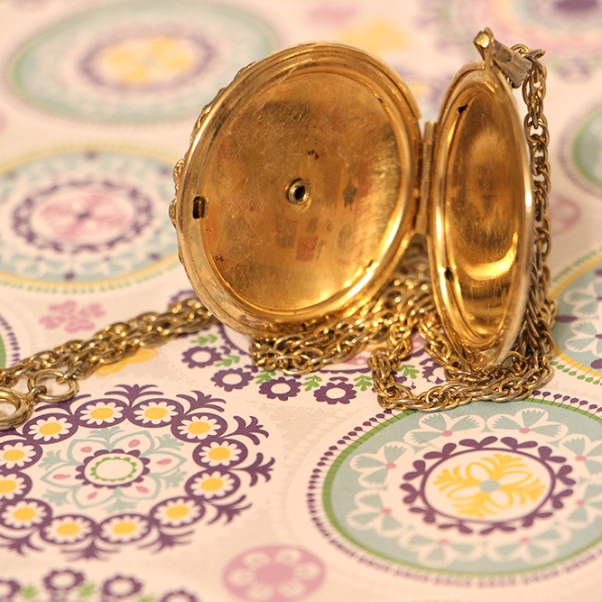 Shaped by Style giveaway | Vintage locket